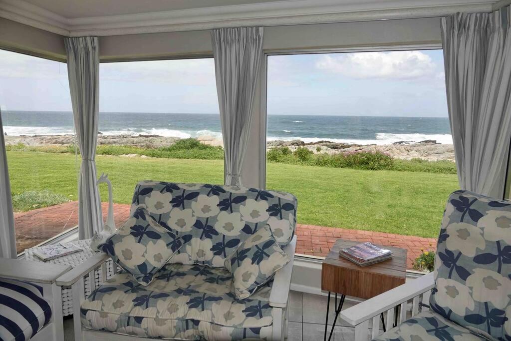 Whales & Waves Hermanus Exterior foto